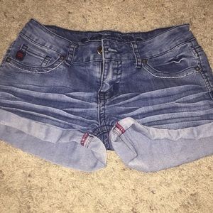 Women’s jean shorts